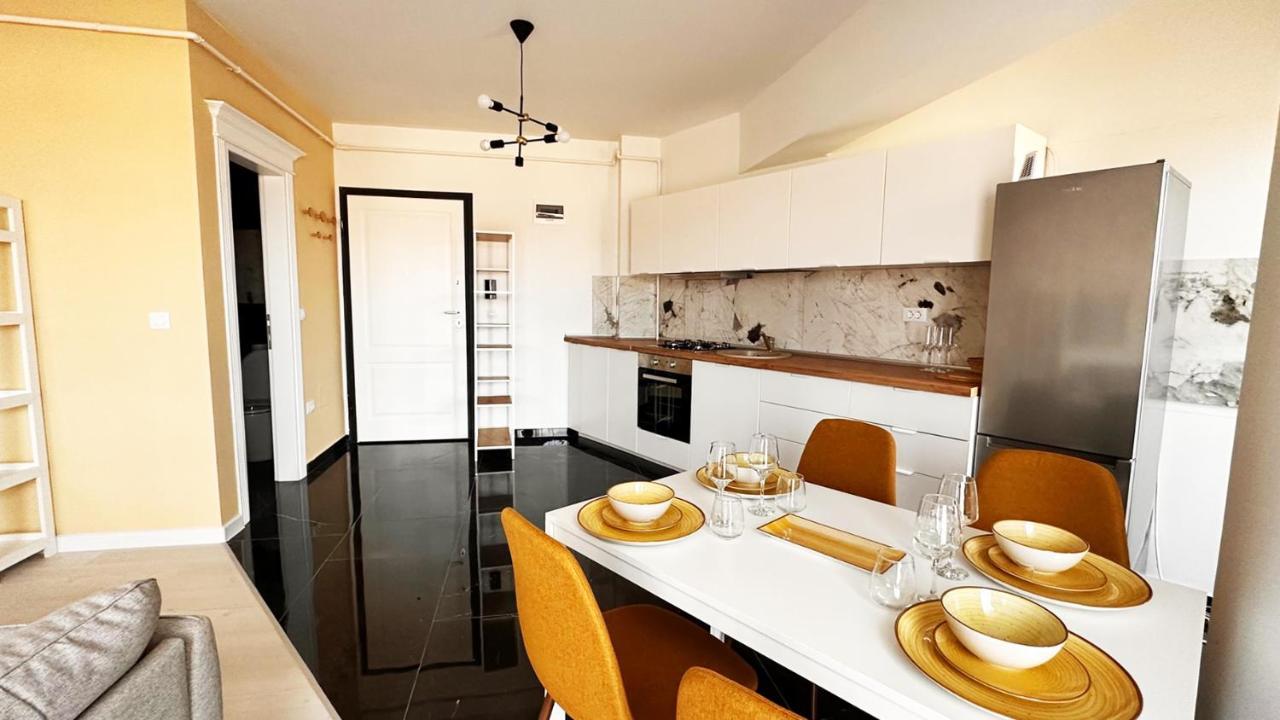 Cubrio Apartments Venetia Iasi Eksteriør bilde